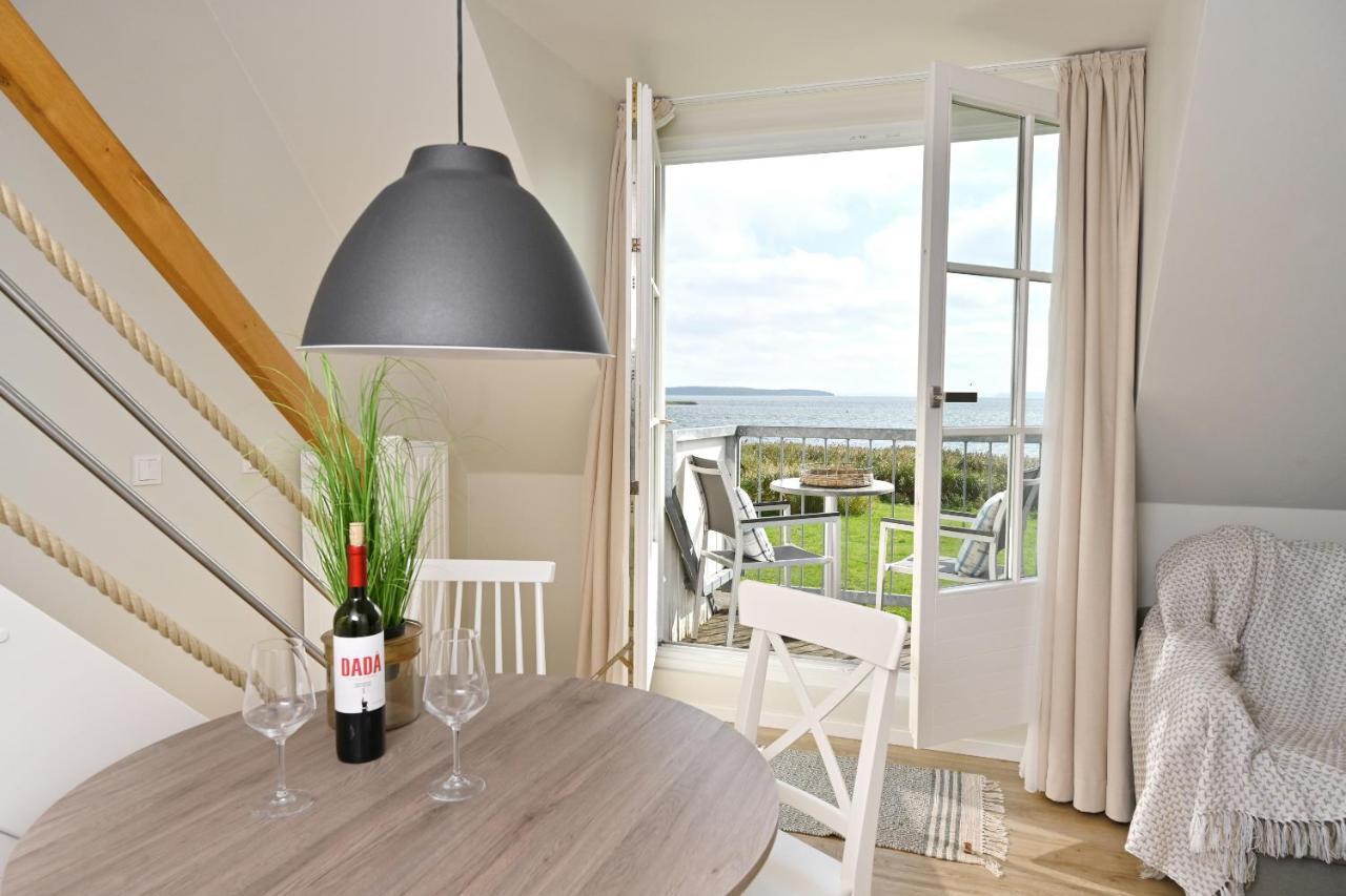 Hotel- & Ferienanlage Kapitaens-Haeuser Breege Esterno foto